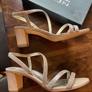 NIB Naturalizer women’s Slingback 11 Wide open toe